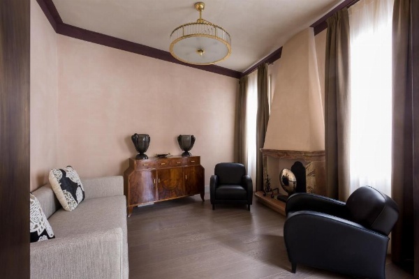 Liassidi Wellness Suites image 9